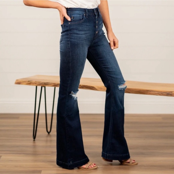 KanCan High Rise Button Fly Flare Petite Jeans Dark Women’s Multi Sizes - Picture 3 of 7